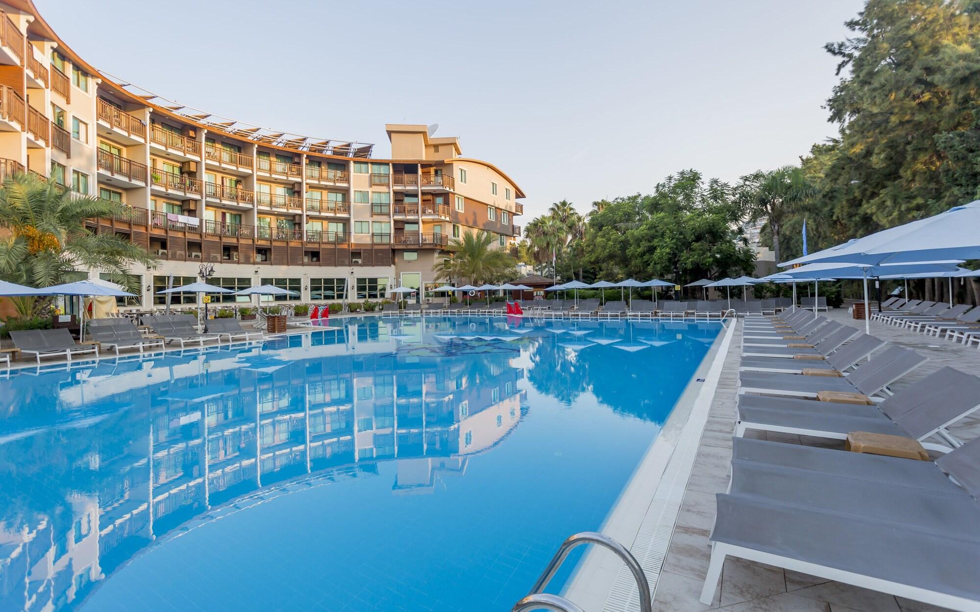 Club Dem Spa & Resort Hotel Konaklı Esterno foto