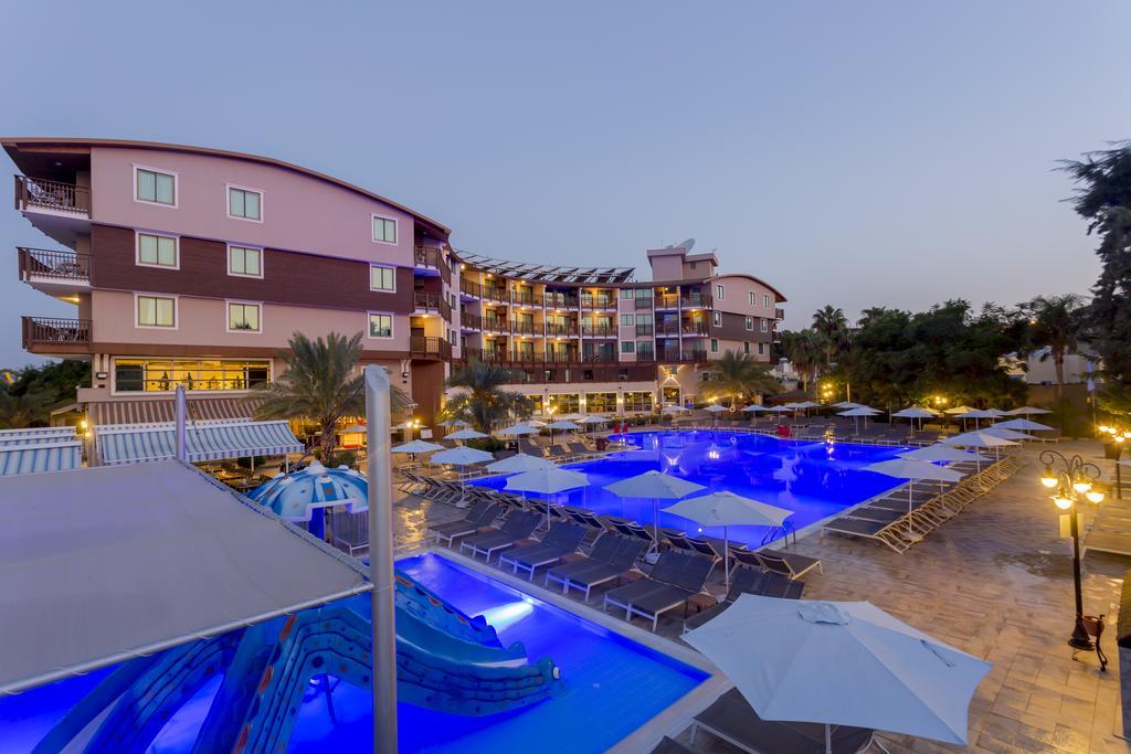 Club Dem Spa & Resort Hotel Konaklı Esterno foto